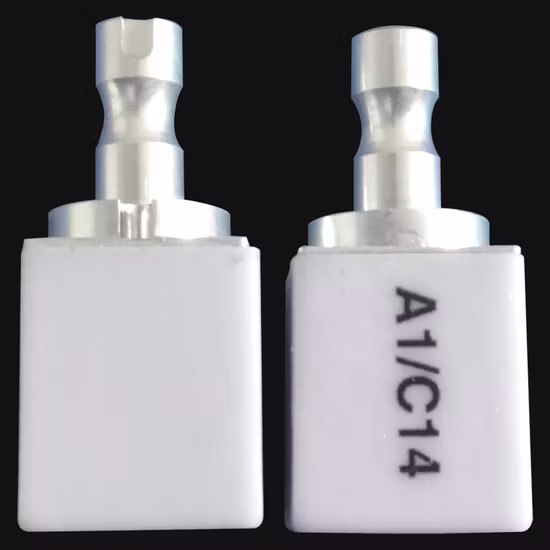 IPS E Max Block CAD Cam of Sirona Cerec Mc XL